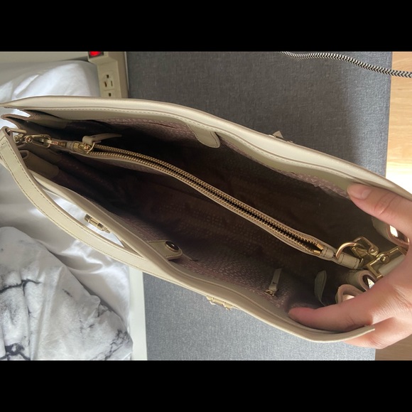 Kate Spade Cream Leather Documents/work Crossbody Bag - Picture 5 of 5